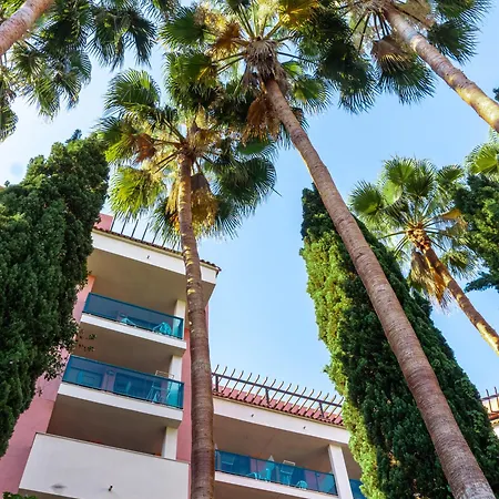 Otel Ohtels Vil-la Romana 4*