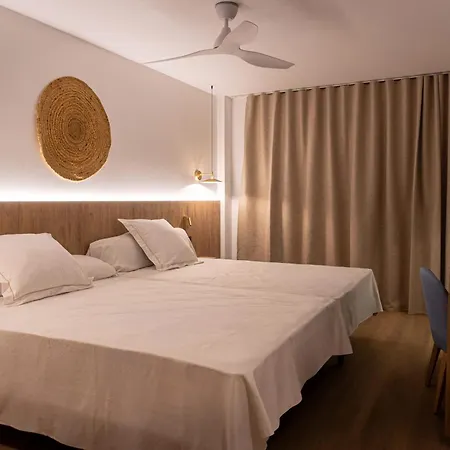 Ohtels Vil-la Romana