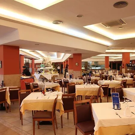 Ohtels Vil-la Romana 4*